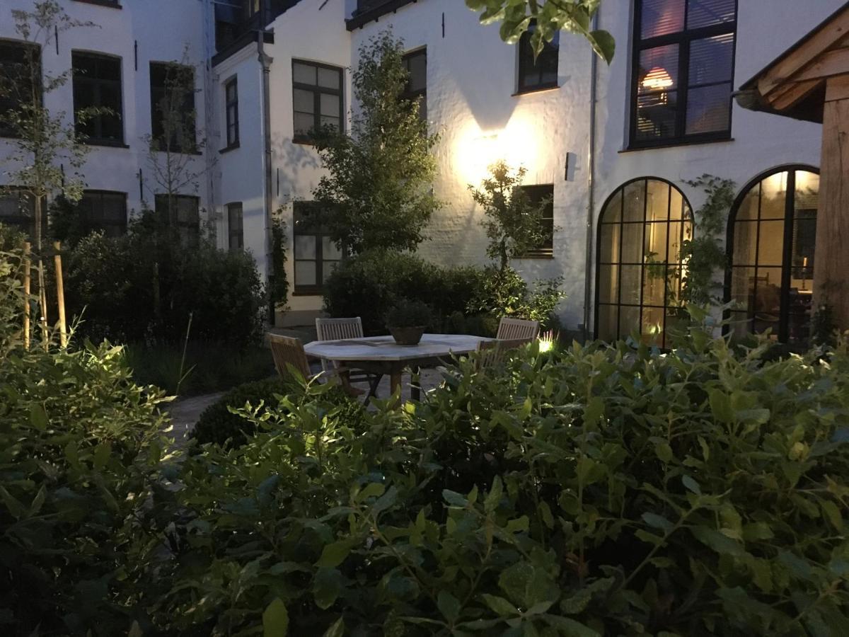 The Herring'S Residence - Stylish Private Cottage With Breakfast In Historic Center - Adults-Only Брюж Екстериор снимка